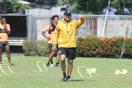 Jeaustin Campos ha sumado dos triunfos en sus primeros dos juegos oficiales. FOTO: Neptalí Romero