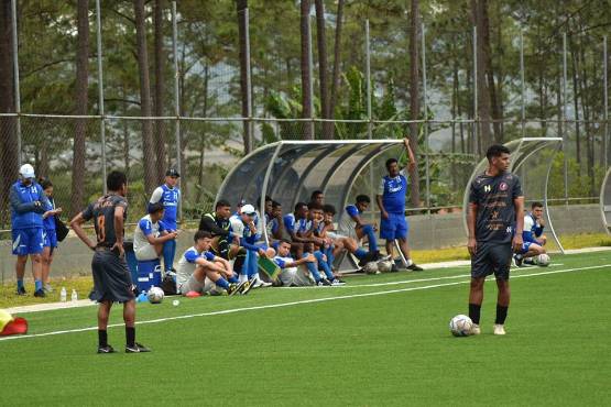 La Sub 20 de Honduras no pierde tiempo y juega contra equipo de la Liga de Ascenso y lo golea