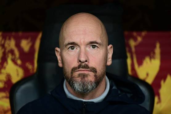 Erik Ten Hag está cerca de la eliminación de la Champions. Su boleto se definirá ante el Bayern Múnich.