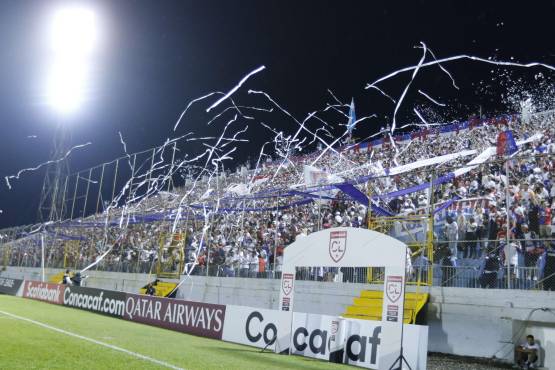 Las barras organizadas no pueden ingresar esta noche al estadio Morazán de San Pedro Sula.
