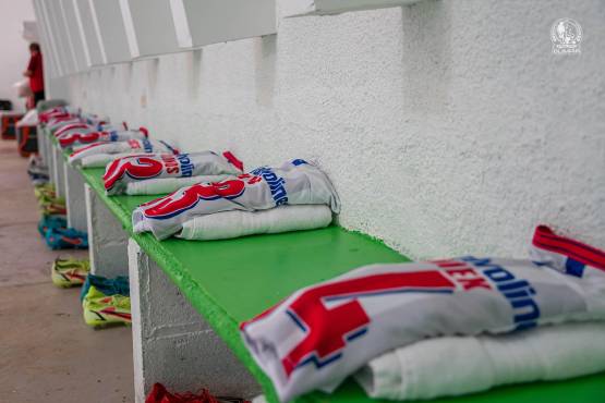 ¡Festín de goles! Motagua, con un hombre menos, remonta y golea al Marathón en Tegucigalpa