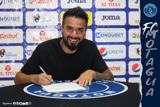 El volante argentino Rodrigo Gómez procede del Independiente de la Primera División de Bolvia.