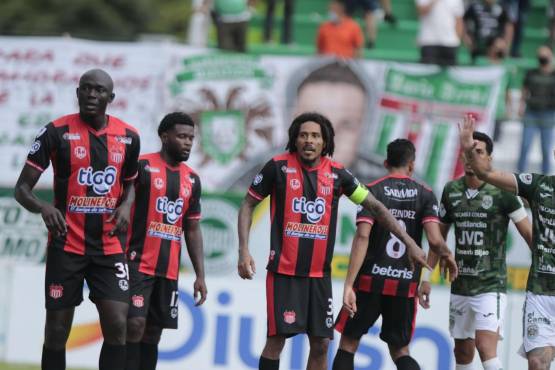 Henry Figueroa es el capitán del Vida de La Ceiba.