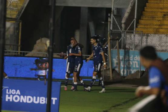 Emilio Izaguirre destaca mucho la evolución que ha tenido Carlos Palma. Foto: David Romero.