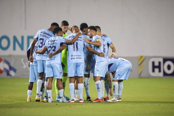 Real España sigue la línea del triunfo y Motagua fue desplumado en una semana para el olvido