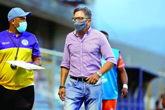 Pablo Lavallén vs Diego Vázquez, el gran pulso para el Torneo Clausura: los retos de los 10 técnicos de la Liga Nacional