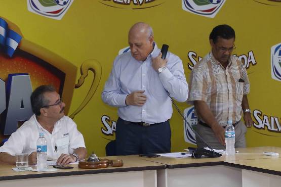 Juegos restantes y denuncia ante Fenafuth: El espinoso camino que le viene a Platense para buscar la salvación