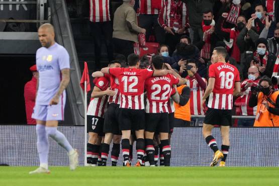 Así celebró el Athletic Bilbao su gol ante el Barcelona.