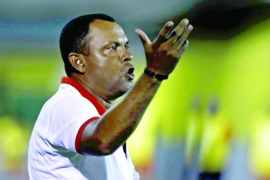 Honduras Progreso vs Lobos de la UPNFM jornada # 14 torneo apertura 2021 UPN ganÃ³ al Honduras Progreso y se mantiene en la pelea por los primeros puestos - Carlos RaÃºl CÃ¡ceres DT