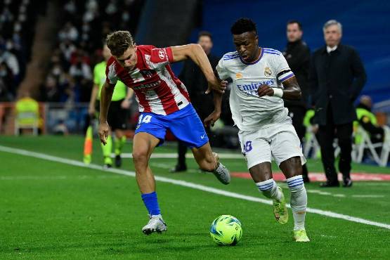 Vinicius, siempre siendo un peligro para los equipos rivales.