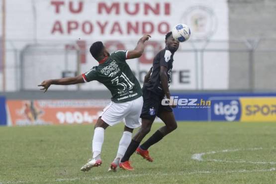 Reinieri Mayorquín ante la marca de Geovany Francisco. Foto: Neptalí Romero.