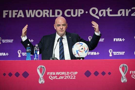 Infantino, presidente de la FIFA, arremete por el Mundial de Qatar 2022: La hipocresía de Europa y tres horas sin cerveza