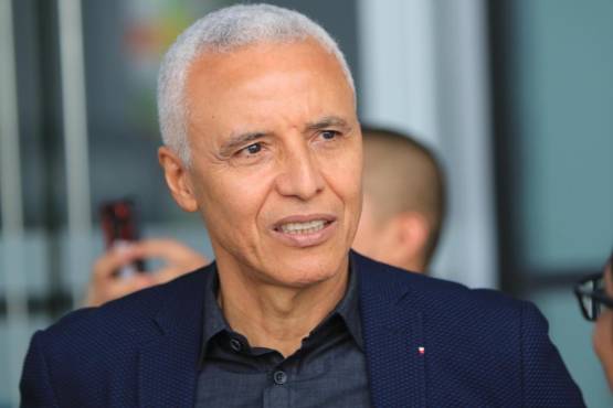 Alexis Mendoza regresa a Honduras tras clasificar al Mundial de Sudáfrica 2010. FOTO: Andro Rodríguez