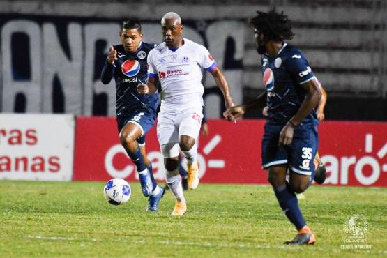 Deiby Flores fue uno de los anotadores de esa soñada noche Merengue en el Nacional. Foto: COD.