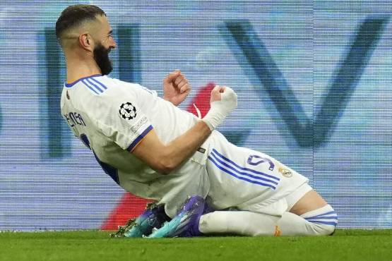 Se filtra el chat de Benzema antes de eliminar al PSG con su hat-trick: ‘‘Ellos se van a cag** encima, esta es mi historia’’