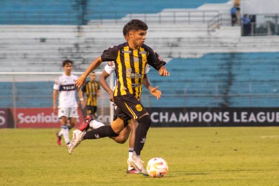 Roberto Osorto es surgido de la AFFI Academia de Choluteca que dirige Emilio Umanzor.