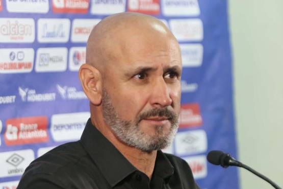 Eduardo Espinel dejó mensaje sobre el futbolista hondureño: Les falta creérsela, en el buen sentido, que son buenos.