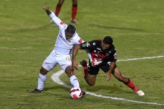 Bryan Moya jugará ante Alajuelense este miércoles en la gran final de vuelta de la Liga Concacaf.