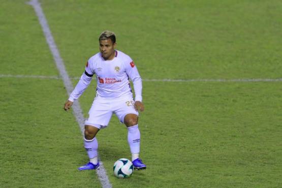 Troglio habla por primera vez sobre la salida de Patón Mejía de Olimpia: “Yo para el fútbol tengo un corazón de madera”