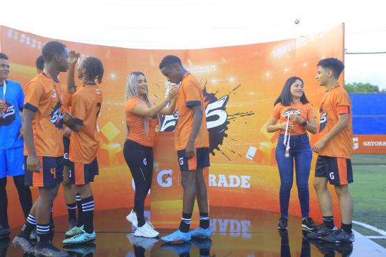 ¿Por qué viajará a Estambul, Turquía? Maycol Castillo, la promesa que salió a los dos años de Iriona, Colón, para buscar su sueño