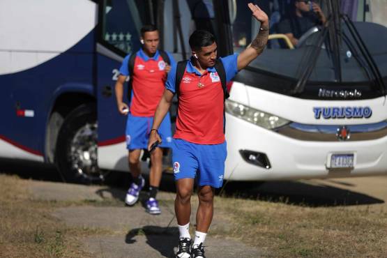Mazazo al Olimpia de Espinel: Los potros del Olancho FC hincan al león, lo derrotan y sueñan con liguilla