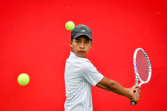 Admiro a Roger Federer y a Jannik Sinner. No solo por su talento, sino por su actitud y humildad dentro y fuera de la cancha.