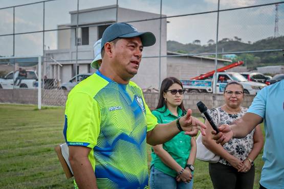 Tilguah afirmó que él no está matriculado con ningún equipo. Le abre las puertas a todos los que quieran contar con sus servicios.