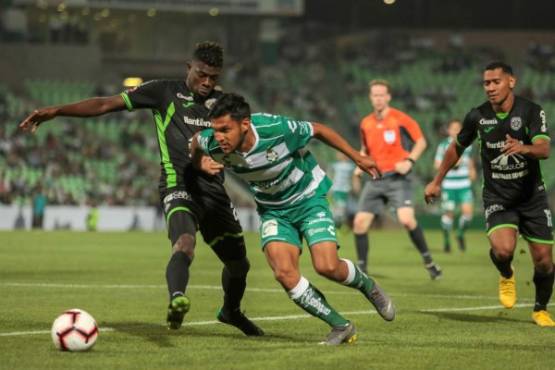 Torreón, Coahuila, 27 de Febrero de 2019. , durante el partido de octavos de final partido de vuelta del torneo CONCACAF Liga de Campeones, entre Club Santos Laguna y Marathon de Honduras, celebrado en Estadio Corona del Territorio Santos Modelo. Foto: Imago7/ Jesus Ruiz
