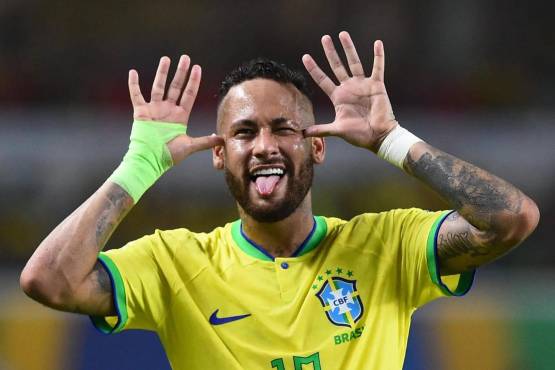 Neymar se considera el mejor jugador después de Messi y Cristiano Ronaldo.