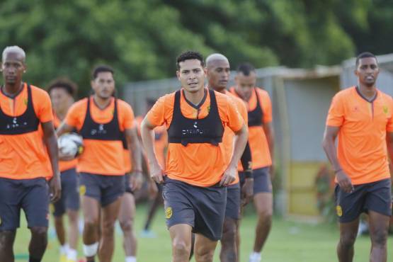 Real España y Victoria jugarán este jueves en el estadio Morazán de San Pedro Sula a las 7:30 pm. Foto: Neptalí Romero.