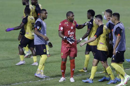 Buba López rompe el silencio tras renovar con Real España: “No estoy regresando, yo nunca me fui”