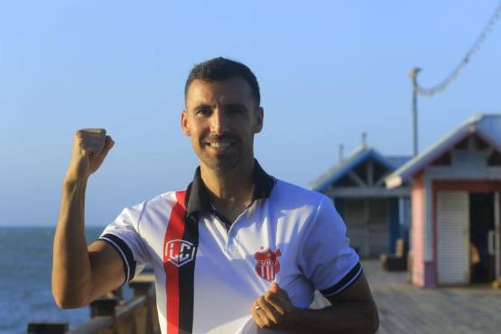 Héctor Vargas advierte al Vida de cara al 2024: “Si podemos pelear algo me quedo, de lo contrario no tiene sentido”