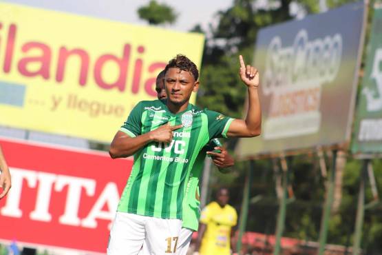 Marathón derrotó al Génesis FC con solitario gol de penal de Alexy Vega en un partido muy rácano