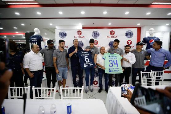 Pedro Atala: “Si están tan seguros que Olimpia ganará el título que apuesten la casa; nos veremos las caras en la liguilla”