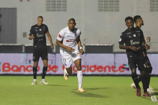 Jerry Bengtson ha llevado la batuta de los goles en la era Troglio en Olimpia.