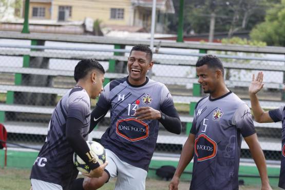 Lone pega primero, pero deja vivo al Juticalpa que buscará en la final de vuelta el ascenso a Liga Nacional