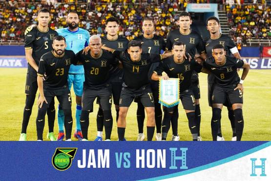 El equipo titular de Honduras esta noche. Foto cortesía FFH.