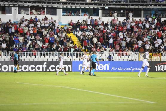 Así celebró Colombini su gol ante el CAI de Panamá en la Copa Centroamericana. Foto: David Romero