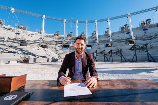 Messi estampó su firma con el Inter Miami hasta 2028.