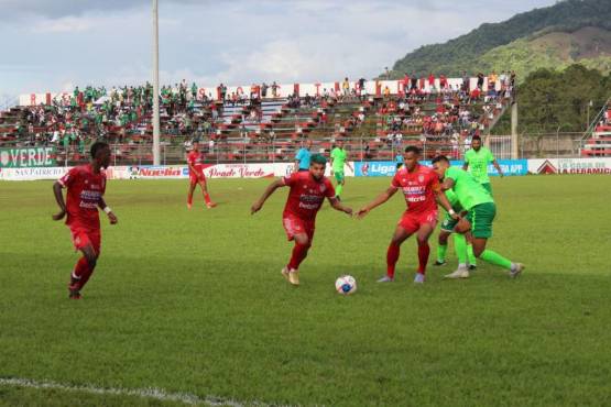 Real Sociedad saca triunfo de oro venciendo a Marathón en Tocoa; ‘Tato’ García en la cuerda floja