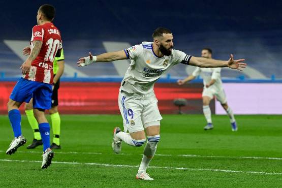 Benzema solo jugó 45 minutos y marcó un golazo ante el Atlético. Venía de una lesión.