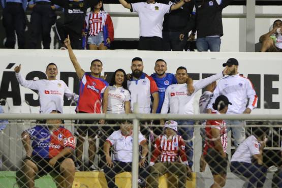 Con gol de José Pinto, Olimpia sacó pétroleo ante Génesis en Comayagua y dio un paso importante en la semifinal