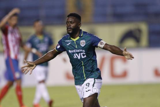 Marathón tumba al Olimpia, le quita el largo invicto en Liga Nacional y lo manda herido al juego contra Atlas