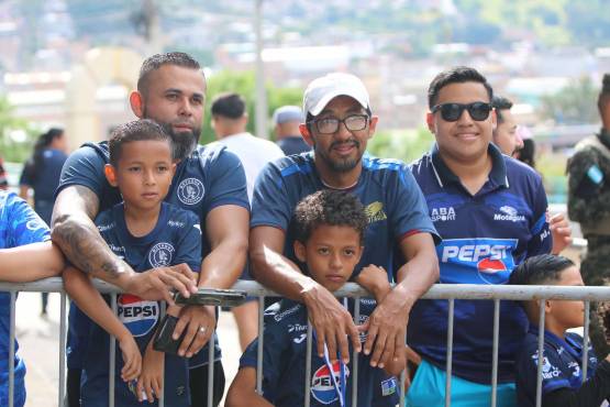Un Marathón diezmado pone de rodillas al Motagua en el Nacional de Tegucigalpa y lo golpea muy feo