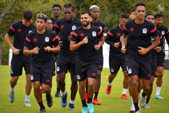 Patón Mejía lo cuenta: Su apuesta por Honduras vs Costa Rica, el portero que utilizaría y la oferta que espera concretar