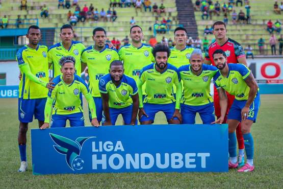 Humberto Rivera sorprende al anunciar su posible retiro de los banquillos: “Esto es muy cansado, muy sacrificado”