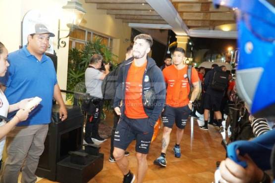 La Selección de Chile llega a Honduras y recibe gran resguardo policial