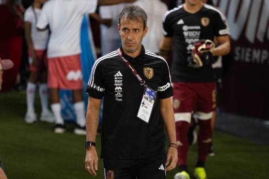 El entrenador argentino, Fernando Batista, fue despedido de Venezuela tras quedar eliminado del Mundial 2026.