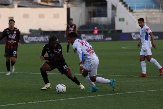 Olimpia apabulla de forma categórica a Vida; continúa invicto y es líder solitario del Clausura 2024