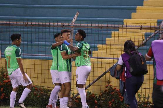 Sacaza arrancó con todo ante Olimpia y marcó gol a los 44 segundos. Foto: Mauricio Ayala.